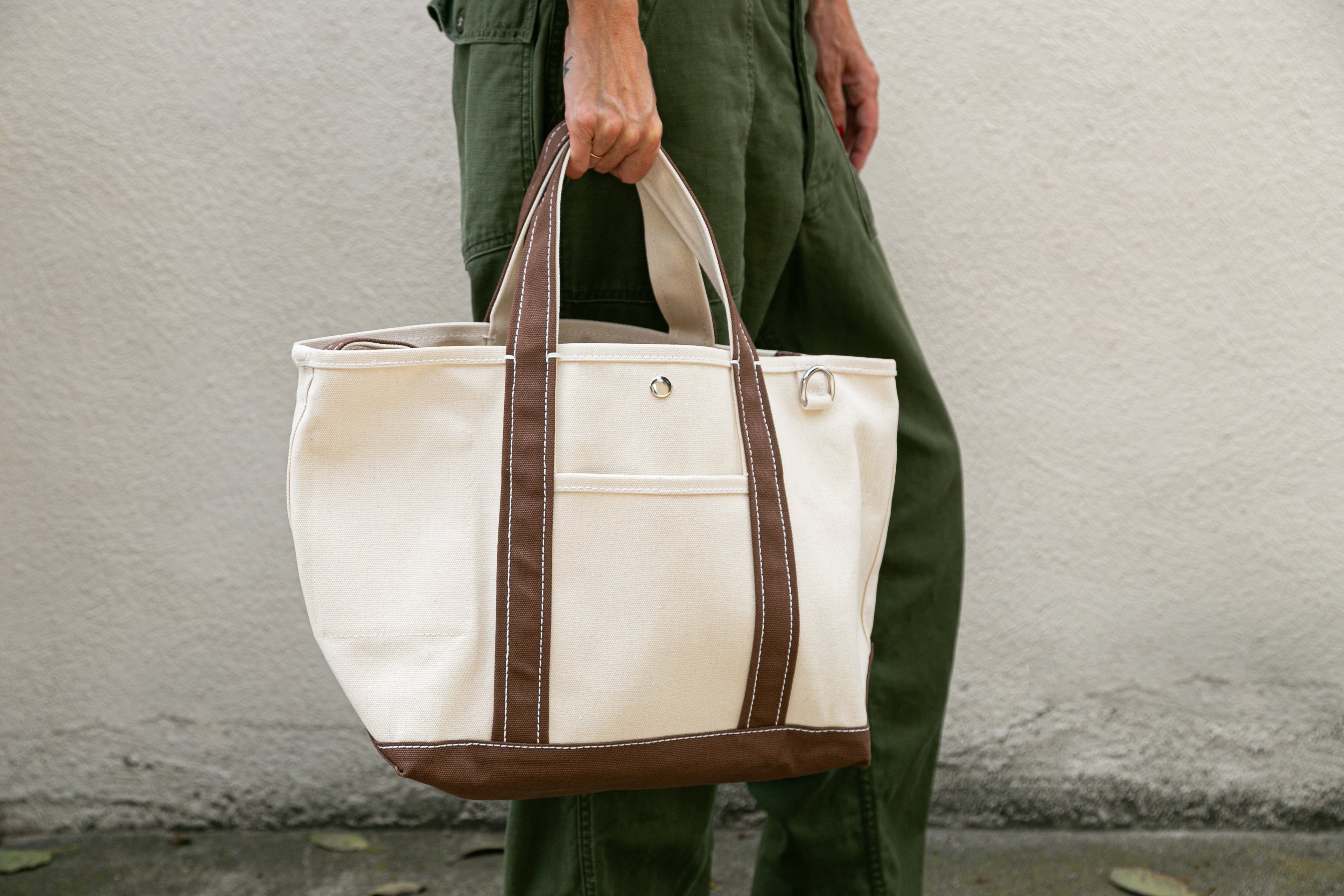 Oliver Canvas Utility Tote in Brown Natural